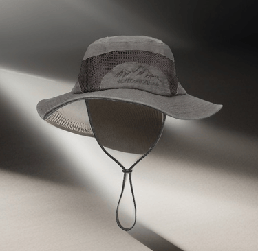 chapeau d'aventurier de type Ilyesse koh lanta 