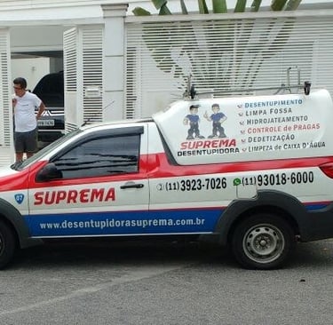 carro da suprema desentupidora