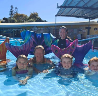 Mermaids taking a Mermaid class
