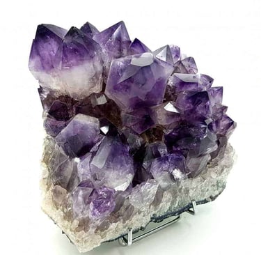 Cuarzo Amatista Amatista Propiedades Cuarzo de Amatista precio Amatistas Piedra Amatista Beneficios