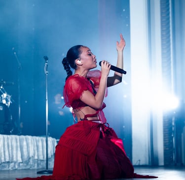 Gallery: Griff Brings the Magic to Belgium for the Vertigo World Tour