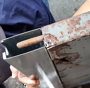 sơn tĩnh điện bị rỉ sét