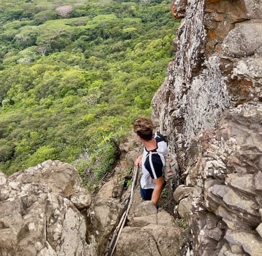 Olomana Trail Three Peaks O'ahu Hawai'i