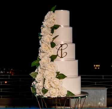 pastel de bodas escénico