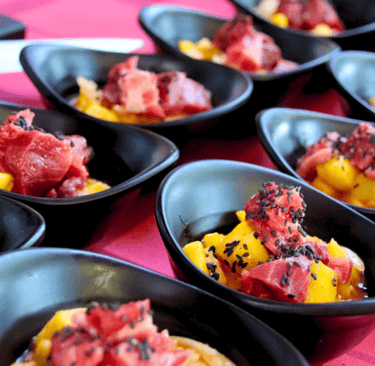 Catering para empresas sabadell un evento privado con ceviche de atún