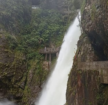 Ruta de las Cascadas in bicicletta