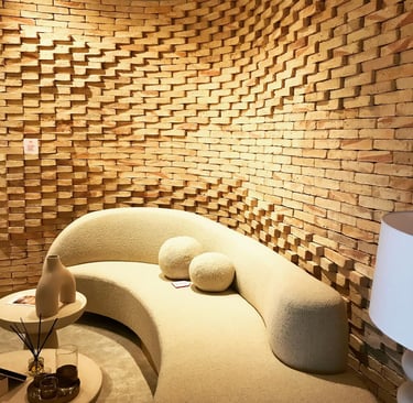 Muro curvo de ladrillo de Sara Torrijos