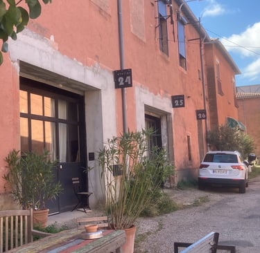 A row of ateliers or artists' workshops.