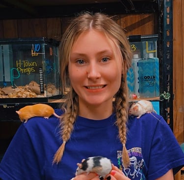 Kassie Creamer-Pet Den