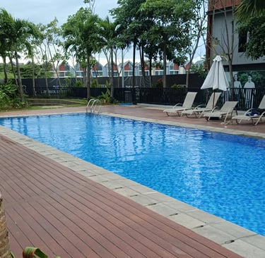Kolam Renang Bali Resort Tangerang