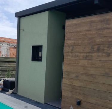 Casa con revestimiento texturado VERDE A llana Rulato