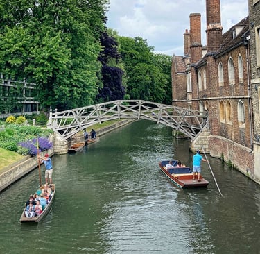 Mathematical Bridge à Cambridge