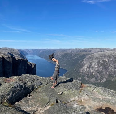 The walk up to Kjerag the highest peak around Lysefjorden and then on to the Kjeragbolten, Norway