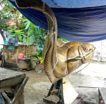 Patung Kuningan