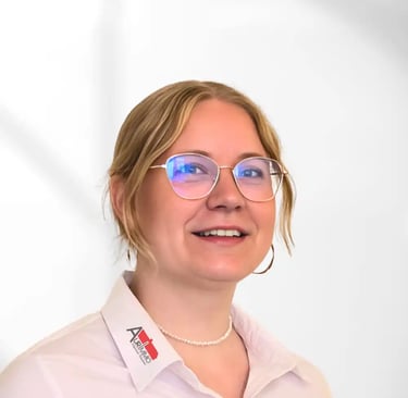 Andrea_Wirkus_Immobilienmanagement_bei_der_Immobilienagentur_AurImmo_in_Aurich