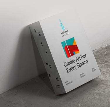 Zweites Nachhaltiges Verpackungsdesign aus Recyclingkarton für Artindeh Kunstplatform