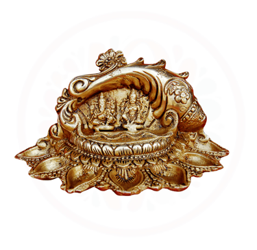 #BrassDeepak #DiyaDecoration #BrassDiya #TraditionalLighting #BrassLamp #DiwaliDecor #HomeDecor #Ind
