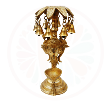 #BrassDeepak #DiyaDecoration #BrassDiya #TraditionalLighting #BrassLamp #DiwaliDecor #HomeDecor #Ind