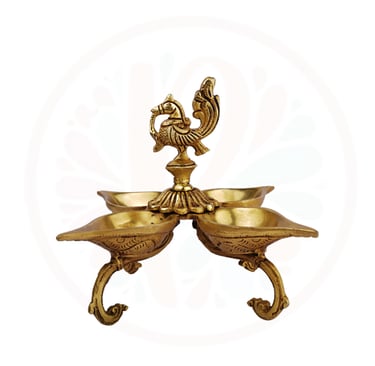 #BrassDeepak #DiyaDecoration #BrassDiya #TraditionalLighting #BrassLamp #DiwaliDecor #HomeDecor #Ind