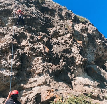 Andean Climbing in Huaraz with instructor
