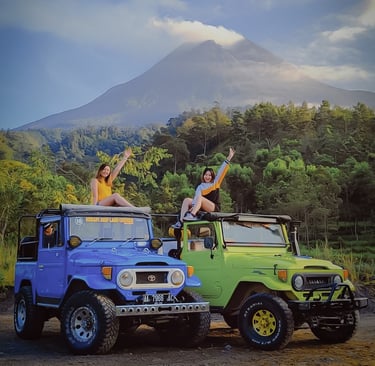 Paket Sunrise Merapi Jeep Lava Tour
