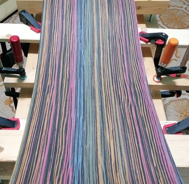 Topsheet in bamboo colorato per snowboard artigianale