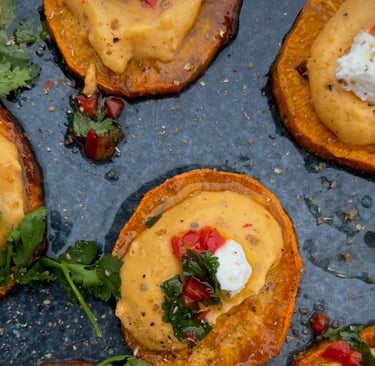 Komeet kok aan huis en catering - zoete aardappel met geitenkaasdip