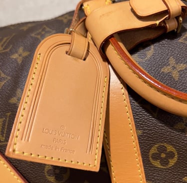 luksuslaukun patina ja nahka