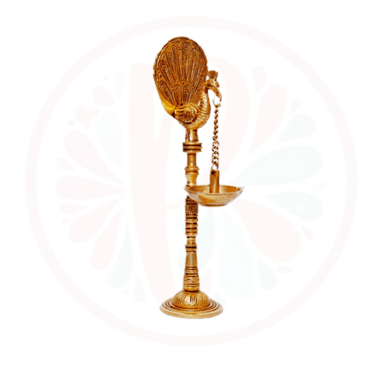 a gold plated brass plated candle holder with a shell shell shell