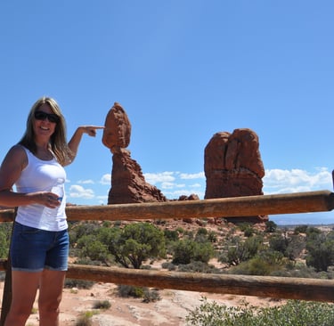 balance rock, Arches National Park, Utah, USA