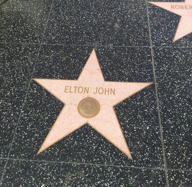 Stella di Elton John lungo la Walk of Fame