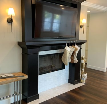 TV mounted above fireplace built by At Hand Heroes – Peoria AZ