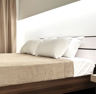 Bedroom with King bed with orthopaedic mattress