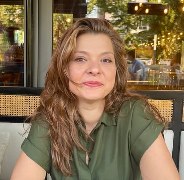Cosmoenergetica practitioner Asli Safak
