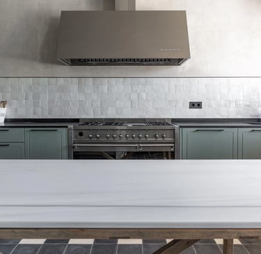 Chef's kitchen at Villa La Gratitud