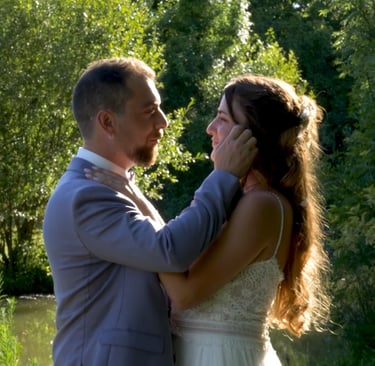 regard amoureux filmé par videaste mariage dinan
