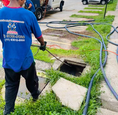 desentupimento de caixa de gordura
