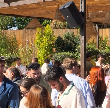 après midi au soleil au Restaurant et bar Les Jardins de Beo à Canet-en-Roussillon