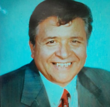 Ramón H. Romero. Escritor.