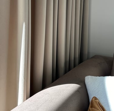 minkštas veliūro kritimas