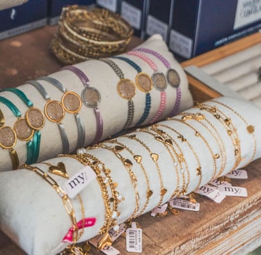 Accesorios y ropa original Ghaliaria Moda Costa Blanca