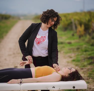 lucile kinesiologue dans le beaujolais en seance