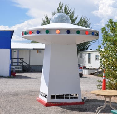 The little aleinn, Rachel, Nevada