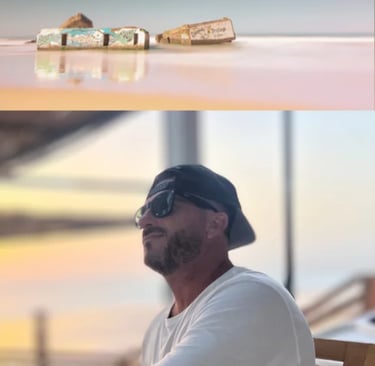 "Équipe de la conciergerie locale à Capbreton devant le port."