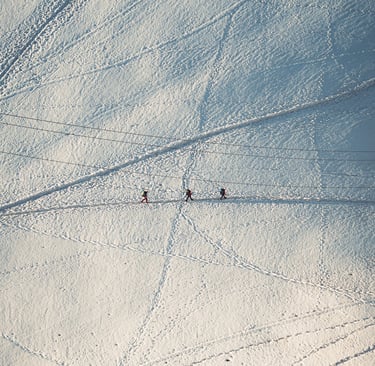Alpinistes sur le Mont Blanc.