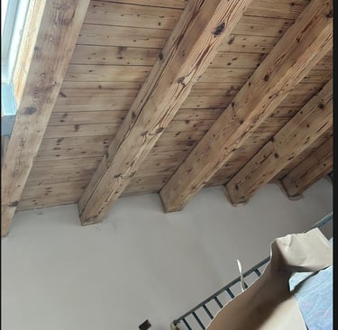 Sabbiatura E applicazione protettivo, legno.