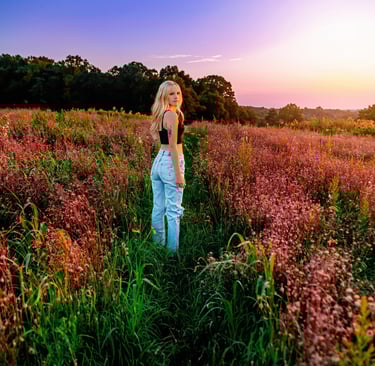 Manheim PA Senior Pictures Photographer. Lancaster PA senior pictures photographer