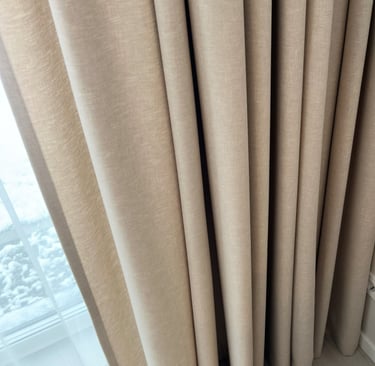 lengvas audinio kritimas