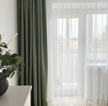 sąmanų žalios naktinės ir skaidrios dieninės