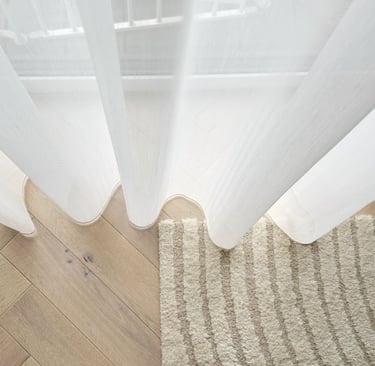 minkštas audinio kritimas